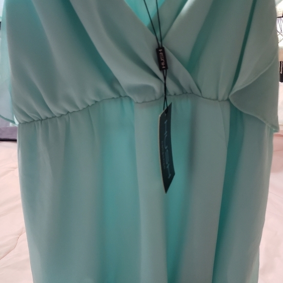 Hush Collection Formal Dress - Picture 4 of 9